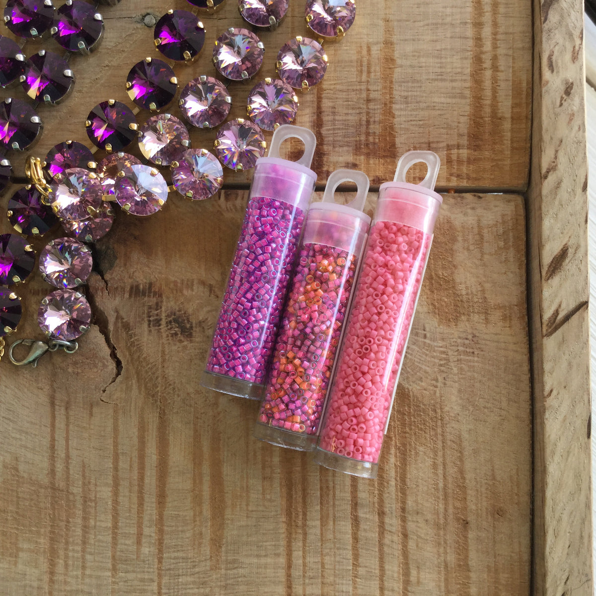 DB2049, Miyuki Delica 11/o, Luminous Hot Pink – High Street Bead