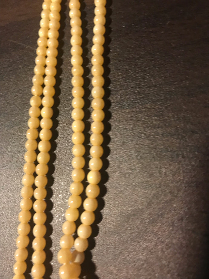 DRK130, Druk Bead, 4mm, Cream, 16in strand