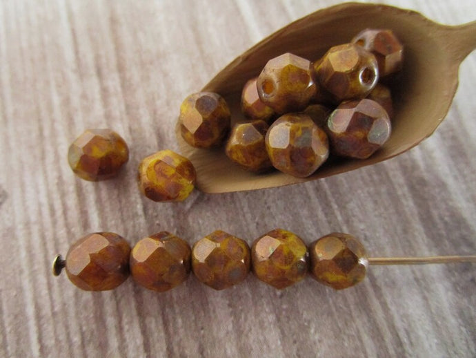 FP67, Fire Polish, 4mm, Opaque Yellow Copper Picasso, 50 beads (1 strand)