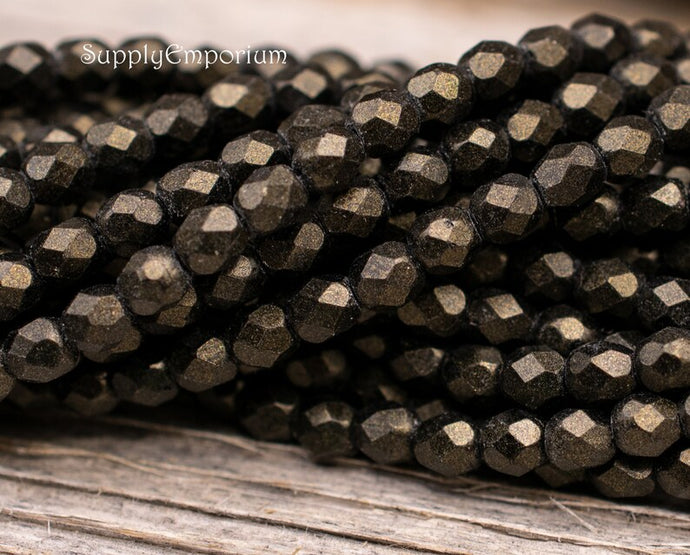 FP74, Fire Polish, 4mm, Metallic Suede Dark Green, 50 beads (1 strand)