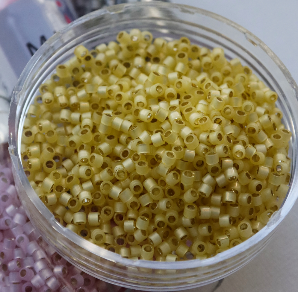 Miyuki 11/0 Seed Beads - Silver Lined Pale Gold - The Bead Shop