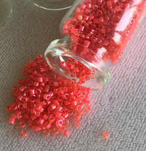 DB2051, Miyuki Delica 11/o, Luminous Poppy Red